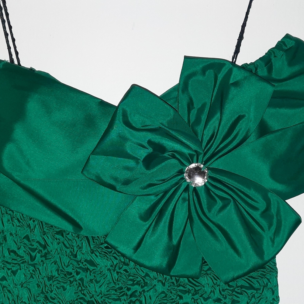 Formal Emerald Green Taffeta Dress by Betsy & Adam - Picture 4 of 7
